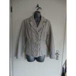 Nieuwe beige jas van M&S Mode-maat 42