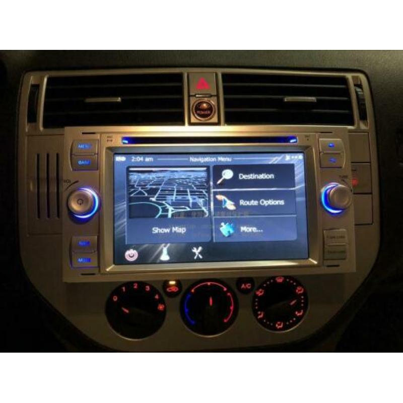 Ford autoradio navigatie en Bluetooth en meer.