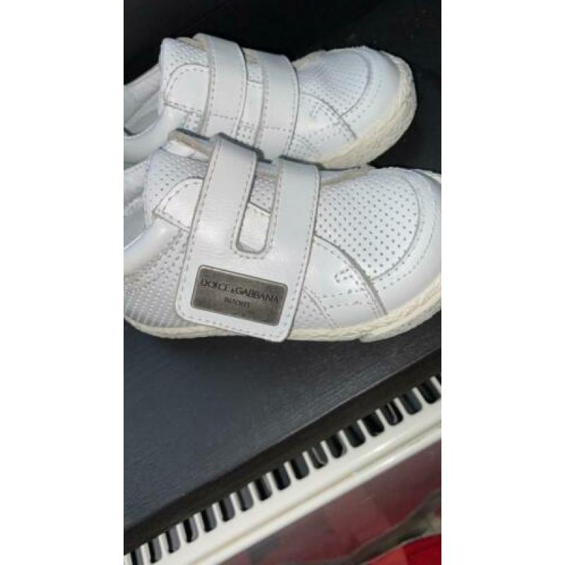 Nieuwe D&G schoentjes baby maat 20 ( vergeten in me kast )