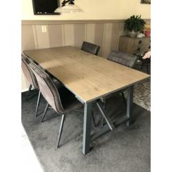Houten eettafel smokey grey