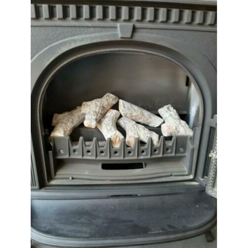 Gaskachel Jotul 8 , weinig gebruikt .