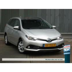 TOYOTA Auris 1.8 Hybrid 136pk Automaat Trend Panodak