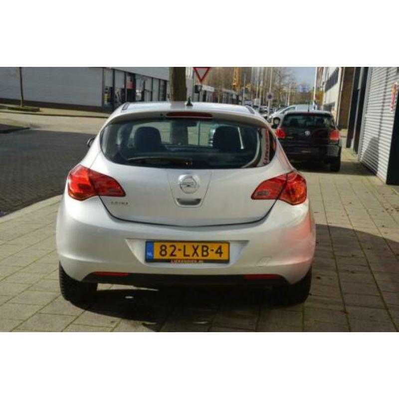 Opel Astra 1.6 Selection Automaat I Airco I Dealer onderhoud