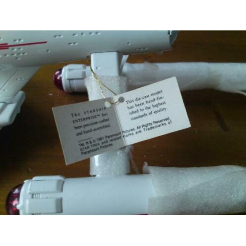Star Trek's U.S.S. ENTERPRISE NCC-1701 (40 cm, FMPM)