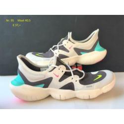 Nr. 92 / Maat 39 & 40,5 / Nike FREE RN 5.0 / 67 % korting