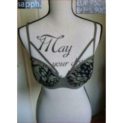 SAPPH BH maat 75C + brazilian slip maat M in kakigroene tint