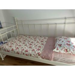 Nieuw Ikea bed Tromnes wit metaal + lattenbodem ongebruikt