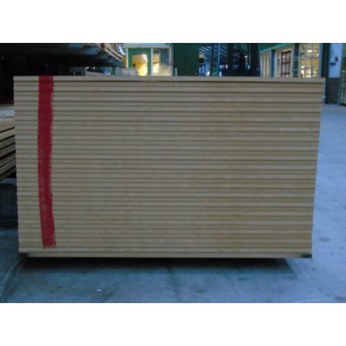 Te Koop: Schitterende partij MDF platen brandwerend 2720x122
