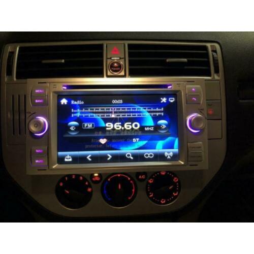 Ford autoradio navigatie en Bluetooth en meer.