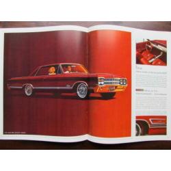 1965 Oldsmobile brochure
