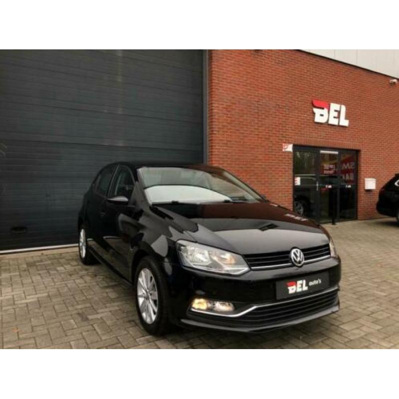 Volkswagen Polo 1.2 TSI Comfortline Business R 2017,R-Line,
