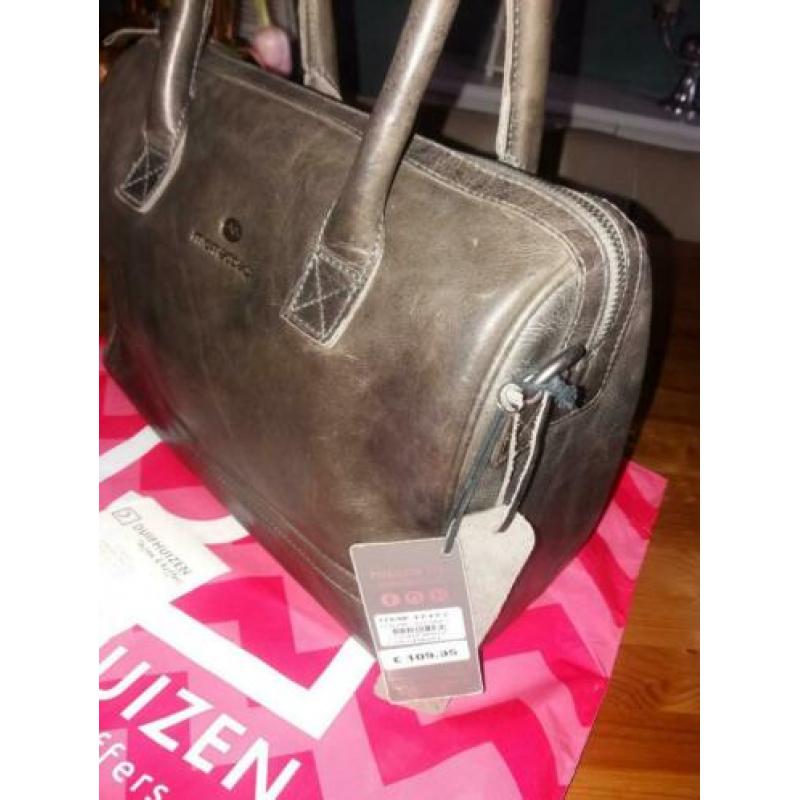 Tas
