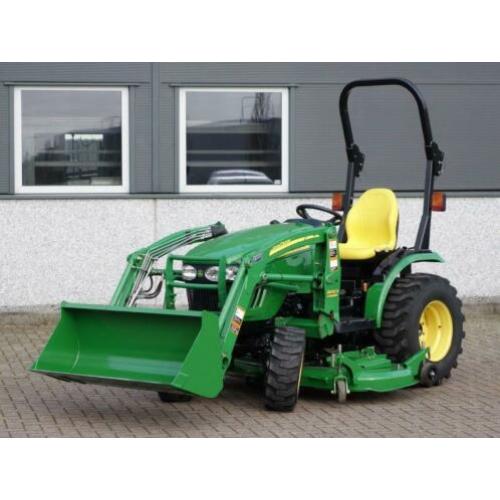 John Deere 2320 4wd HST / 0248 Draaiuren / Full Options
