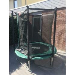 Zo goed als nieuwe Berg trampoline 180 / 183 cm met net