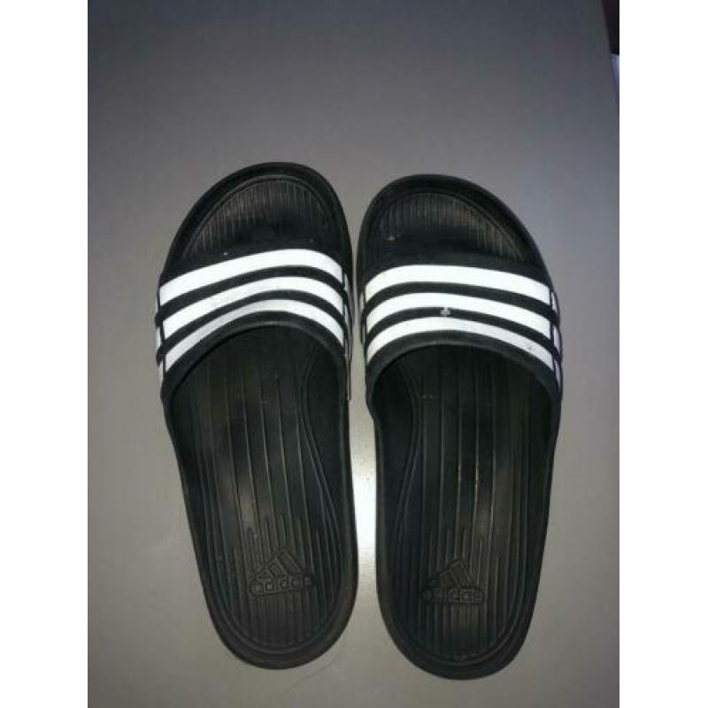 Adidas slippers