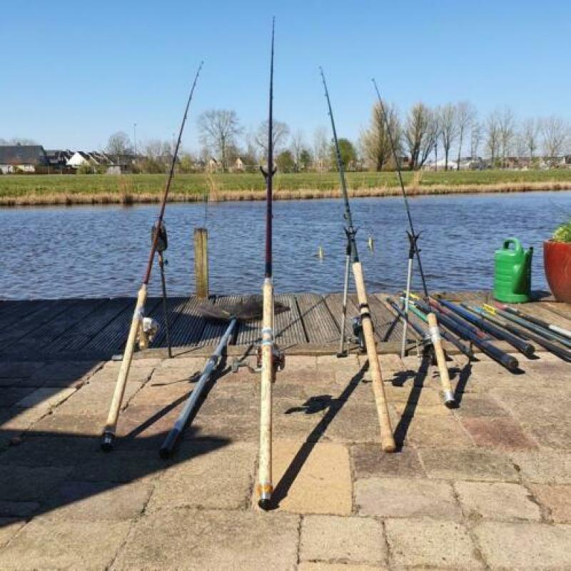 Werphengels 4x + diverse vaste stokken met assesoires