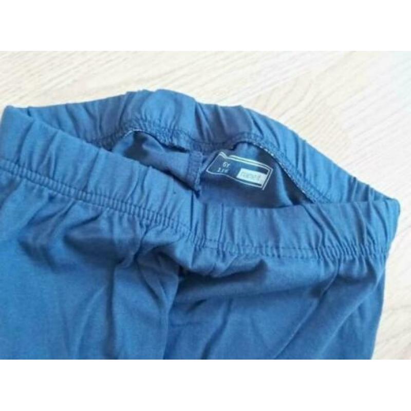 NIEUW Name it pyama maat 116 met vosjes en blauwe broek