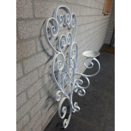 Gietijzeren kandelaar wit - brocante