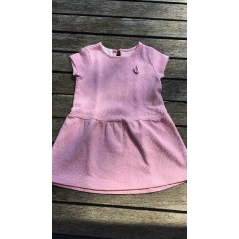 Zara zomerjurk zomerjurkje roze maat 98 met bloem nog mooi
