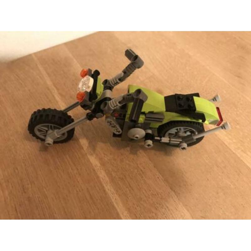 LEGO Creator 31018: Highway Cruiser, klassieke of crossmotor