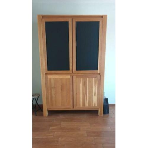 Mooie grote buffetkast te koop