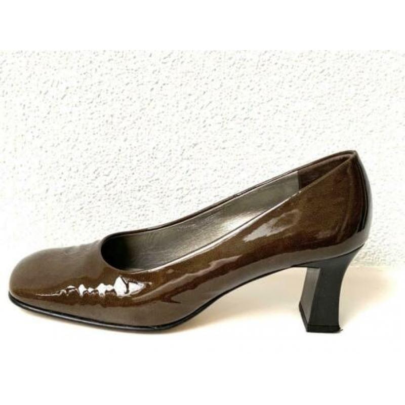 Peter Kaiser lak pumps olijf olijfgroen 5 38