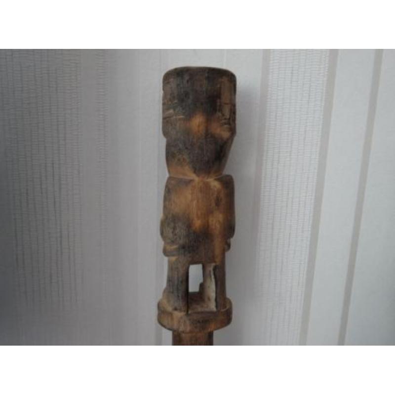 Vintage houten Inca Tumi.