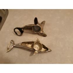 2 Verzilverde flesopeners (ook voor draaidoppen) - zwaar