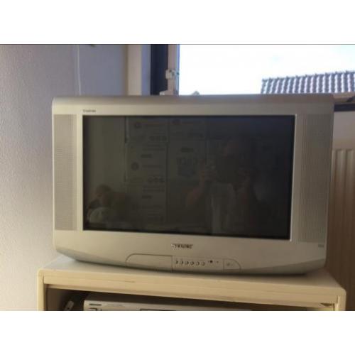 Sony trinitron kleuren TV 24 inch