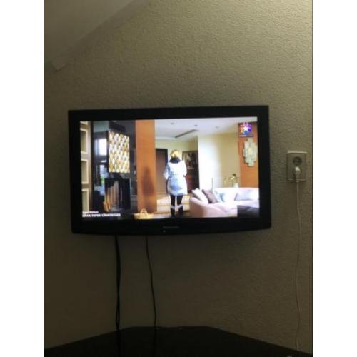 Panasonic LCD TV