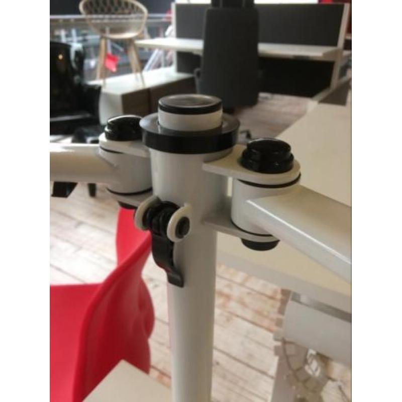 Dubbele monitorarm