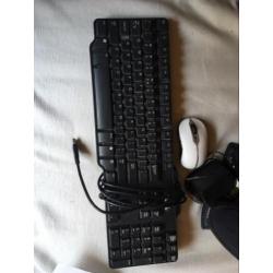 Dell E173FP LCD monitor - 17" , toetsenbord en speakerset