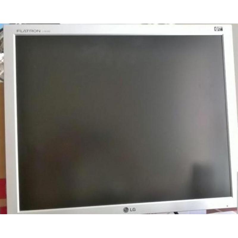 LG Flatron L1919S - 1280x1024 19" VGA LCD Monitor