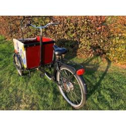 bakfiets Woezel en Pip (merk: Babboe)