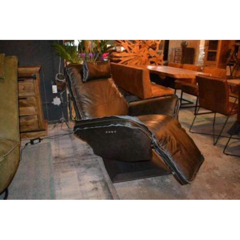 Broodkast vs Rechts, 193 x 72 x 48 cm, railway, kast, hout