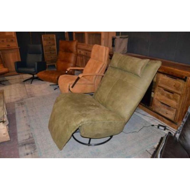 Broodkast vs Rechts, 193 x 72 x 48 cm, railway, kast, hout