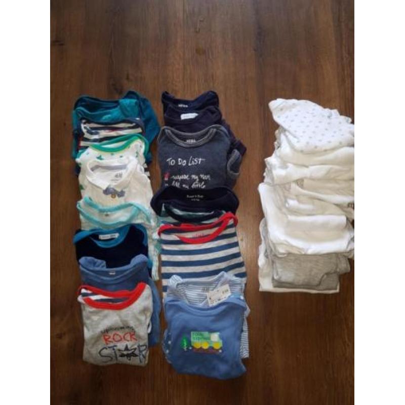 Compleet babypakket mt 50-80 voor jongen herfst winter)