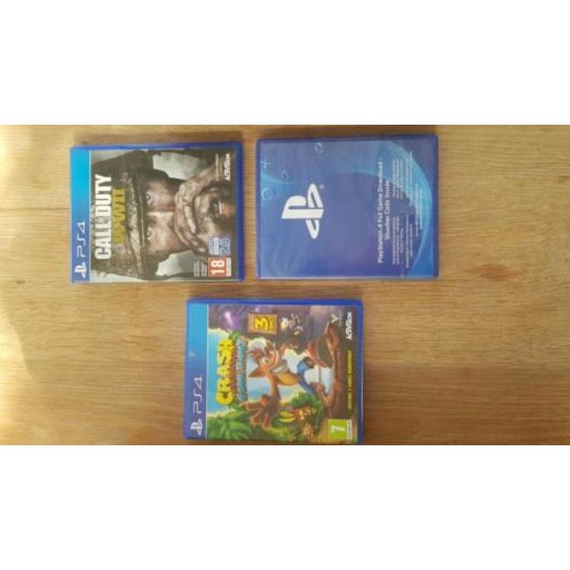 Sony PlayStation 4 slim 500gb + 2 controllers