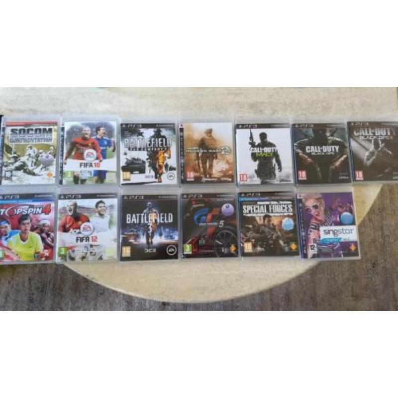 Playstation 3 met 2 controllers en diverse spellen