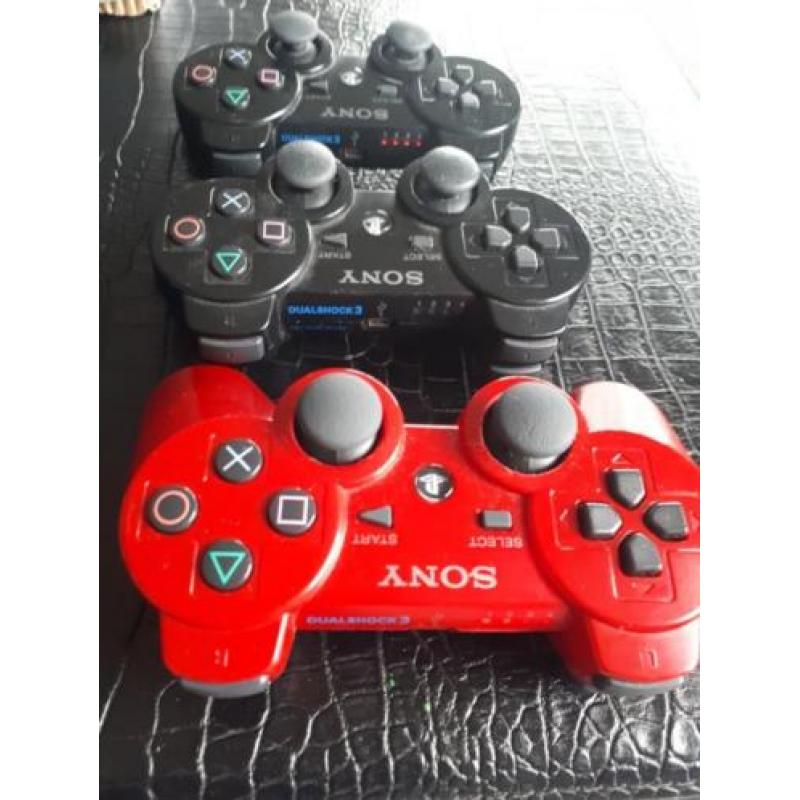 Playstation 3 slim met 3 controlers 320gb