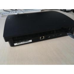 Playstation 3 + 2 controllers & spellen!