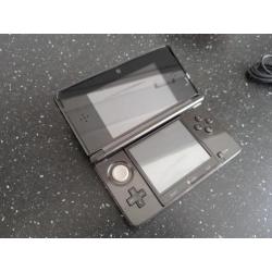 3ds met veel spellen o.a Pokémon Mario