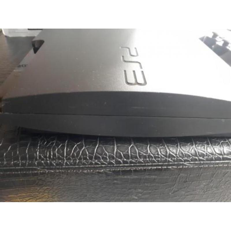 Playstation 3 slim met 3 controlers 320gb