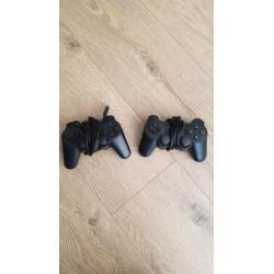 PlayStation 3 +2 draad controllers+ 4 games+ HDMI kabel