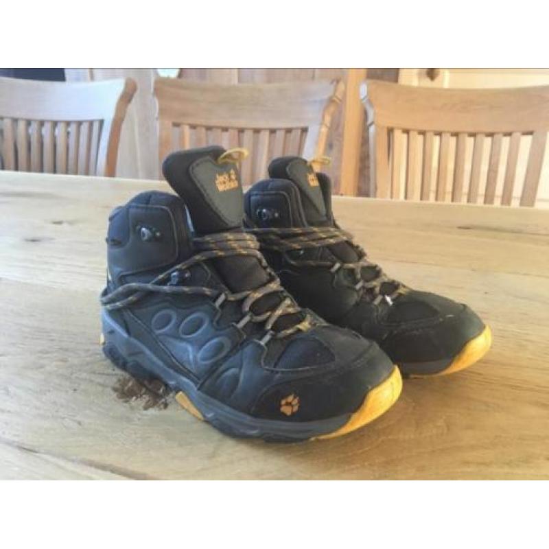 Jack Wolfskin schoenen maat 33