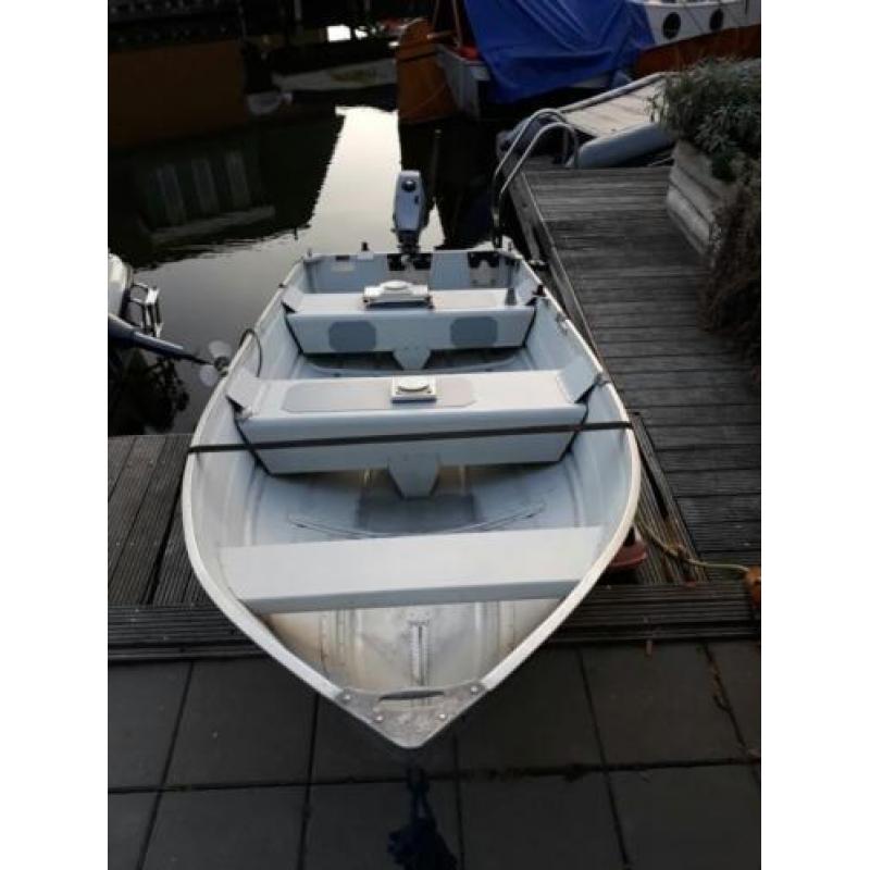 OMC aluminium visboot